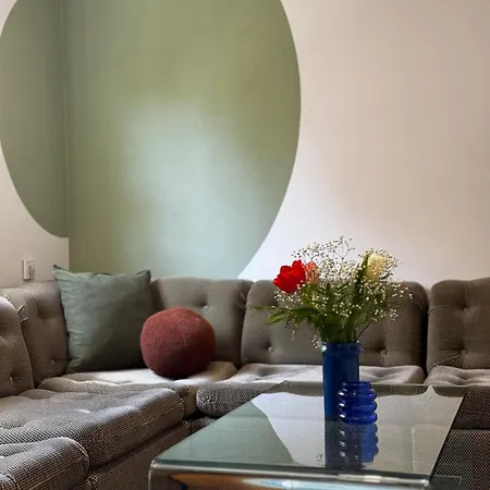 The Groovy House Апартаменты *